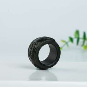 山料和田墨玉兽面扳指