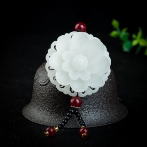 山料和田白玉花件吊坠