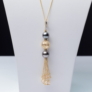 18K海水黑色珍珠吊坠