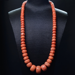 MOMO珊瑚鼓珠塔链