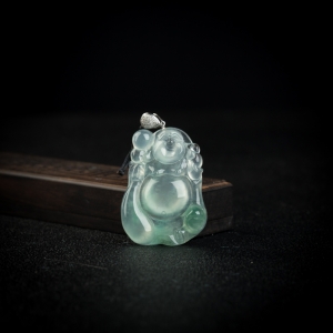 18k冰种飘花翡翠弥勒佛吊坠