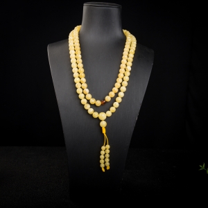 8.3mm白花蜜108佛珠