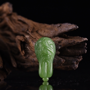 山料和田碧玉摆财吊坠