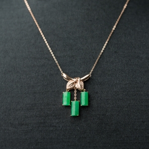 18K糯种翠绿翡翠项链