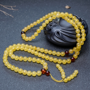 10.2mm鸡油黄蜜蜡108佛珠