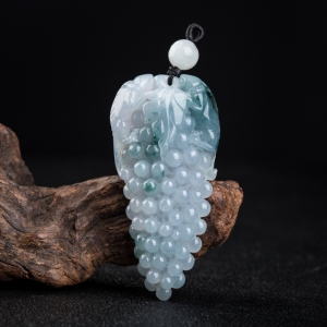 糯冰种飘花翡翠多子多福吊坠