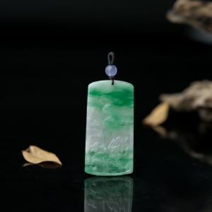 糯种飘翠翡翠节节高升吊坠