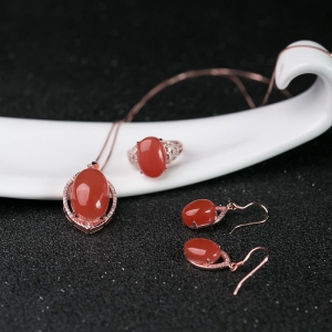 银镶樱桃红南红套装（三件）