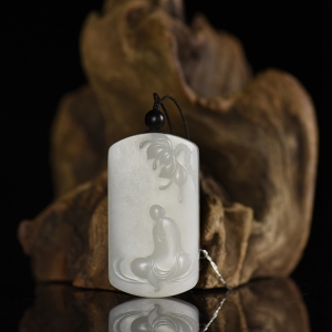 籽料和田白玉花开见佛吊坠