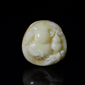 带皮蜜蜡福禄双全吊坠