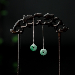 18K糯种飘翠翡翠耳坠