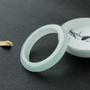 56.5mm糯冰种晴水翡翠平安镯