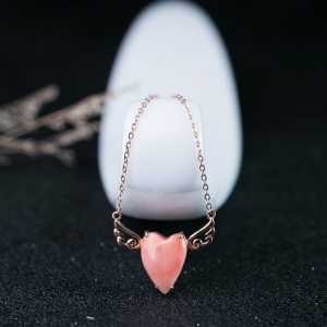 18K深水珊瑚心形项链