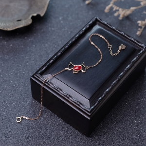 18K阿卡牛血红珊瑚手链