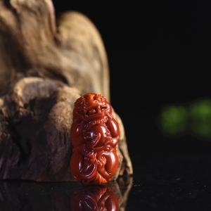 柿子红南红貔貅吊坠