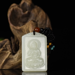 山料和田白玉大日如来吊坠