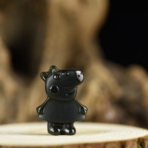 山料和田青玉福猪吊坠