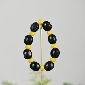 山料和田青玉本命佛单圈手串