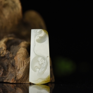 籽料和田白玉年年有余吊坠