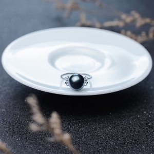 18K海水黑色珍珠戒指