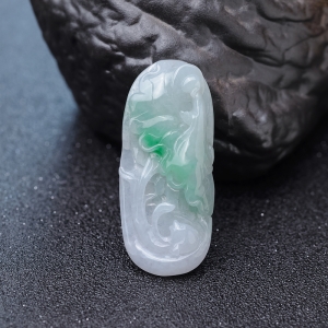 糯种飘翠翡翠悟道吊坠