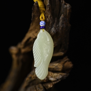 籽料和田白玉年年有余吊坠