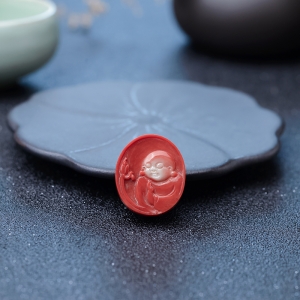 MOMO珊瑚佛吊坠