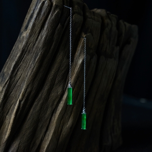 18K冰种翠色翡翠耳坠