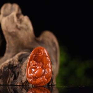 柿子红南红弥勒佛吊坠