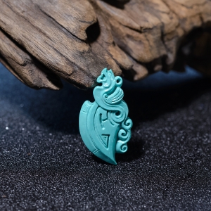 高瓷铁线蓝绿绿松石府上有龙吊坠