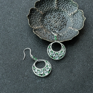 18K冰种翡翠耳坠