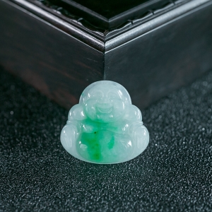 糯种飘翠翡翠佛吊坠