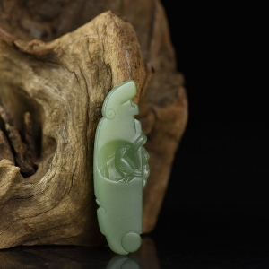 山料和田碧玉喜临门吊坠