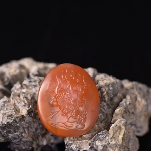 樱桃红南红龙吊坠