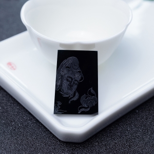 糯冰种墨翠观音吊坠