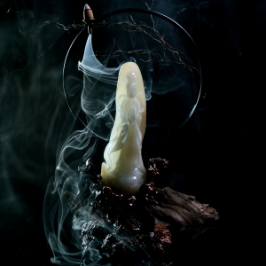 山料和田白玉观音摆件