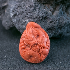 柿子红南红龙吊坠