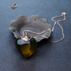 18K墨西哥蓝珀心形项链