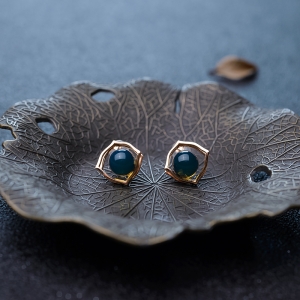 18K多米蓝珀耳钉