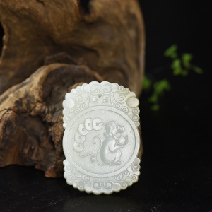 山料和田糖白玉申猴吊坠