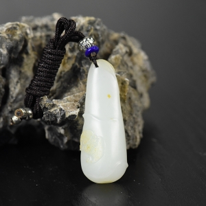 山流水料和田羊脂白玉祝福吊坠