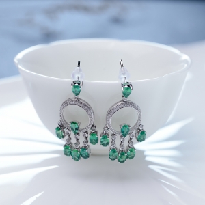 18K蓝绿祖母绿耳坠