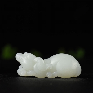 山流水料和田羊脂白玉旺财吊坠