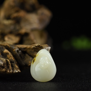 籽料和田白玉弥勒佛吊坠