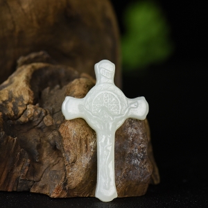 山料和田白玉十字架吊坠