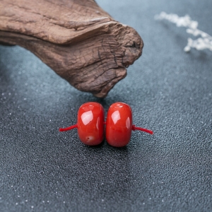 阿卡珊瑚鼓珠（两件）