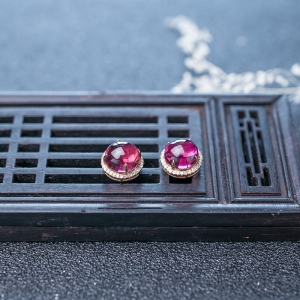 18K玫红碧玺耳钉