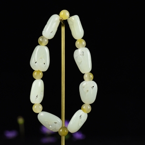 山料和田白玉佛手单圈手串