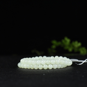 8mm山料和田白玉多圈手串