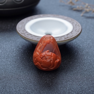 柿子红南红蝶恋花吊坠